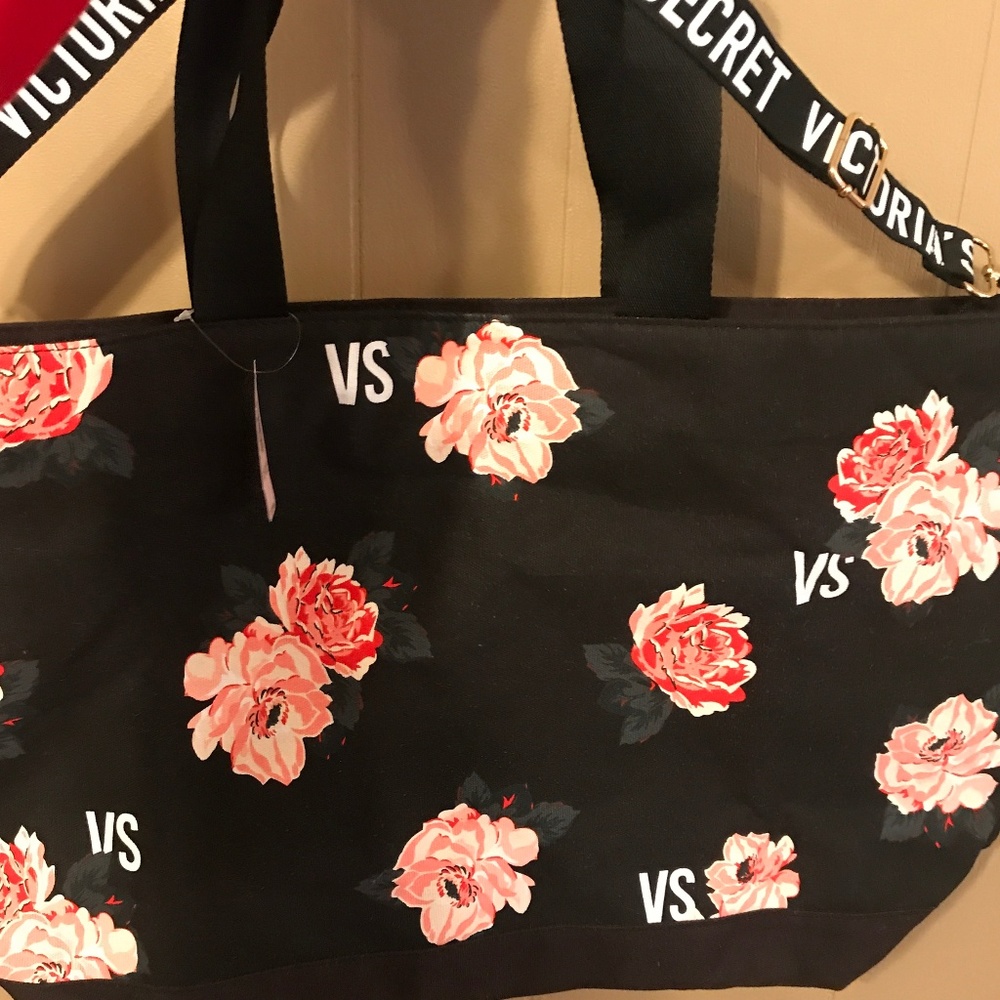 NWT VICTORIA SECRET TOTE